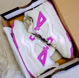 Nike Air Jordan 4 Retro Hyper Violet